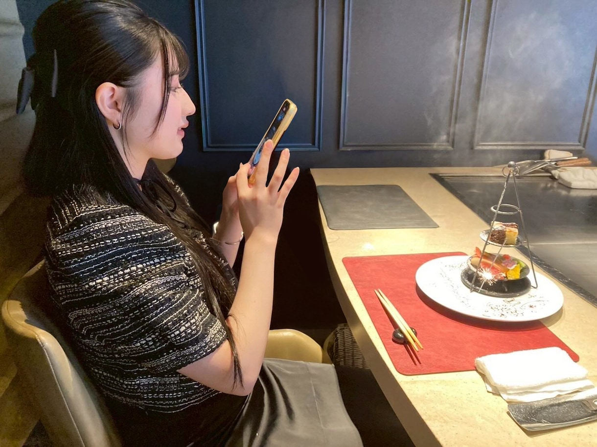 写真を高画質に戻し、画像サイズを"2倍"にします 見違えるほど高解像度化！驚くような画質改善を実感できます！ イメージ13