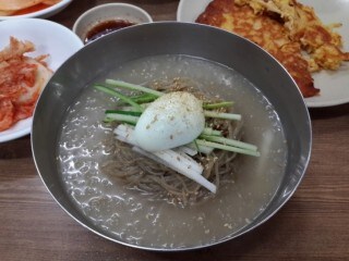 ソウルで人気のある飲食店を紹介します ☆現地人御用達☆NAVAR KOREAなどの口コミリサーチ☆ イメージ2