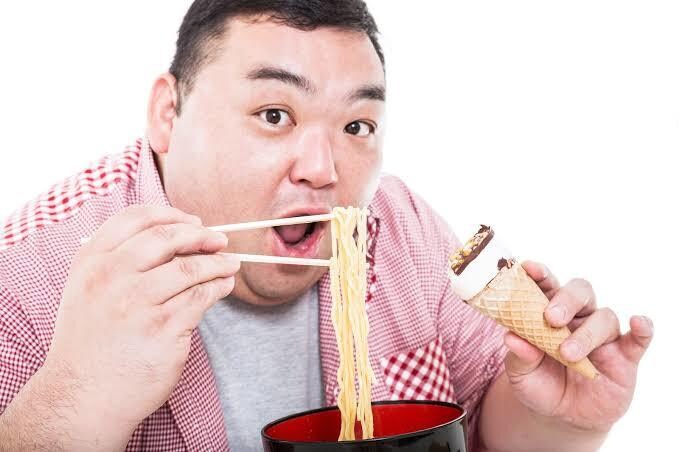 逆ダイエット伝授します 70⇨120㌕達成！！後悔する逆ダイエット！ イメージ1