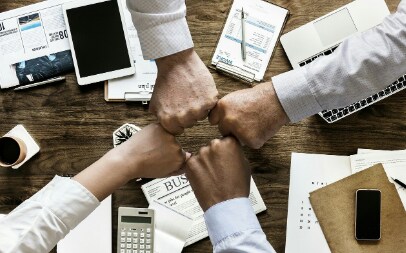 貴社の顧問として経営戦略立案・実行をご支援します 起業・雇われ社長を経験している経営者に相談しませんか？ イメージ1