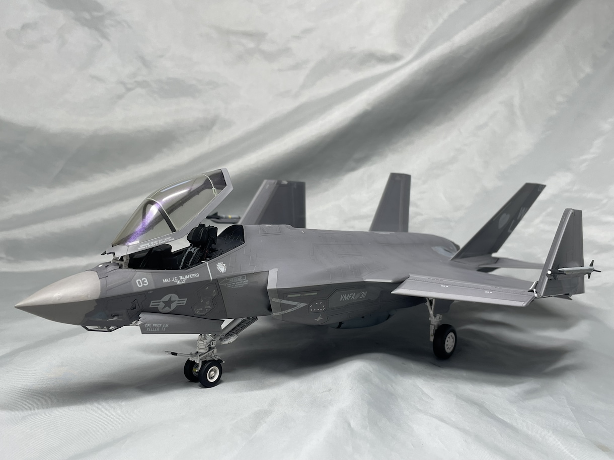 プラモデル、模型、スケールモデル製作代行してます 主に飛行機、戦車などウェザリング仕上げメインになります。 イメージ3