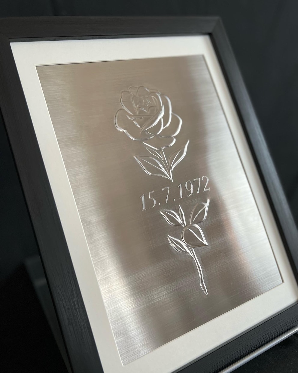 特別な日をステンレスアートにします 特別な日をステンレスアートに  