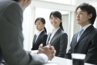 学生応援！内定取得をトータルサポート致します マンツーマンの面接指導で採用試験を突破しよう！ イメージ1