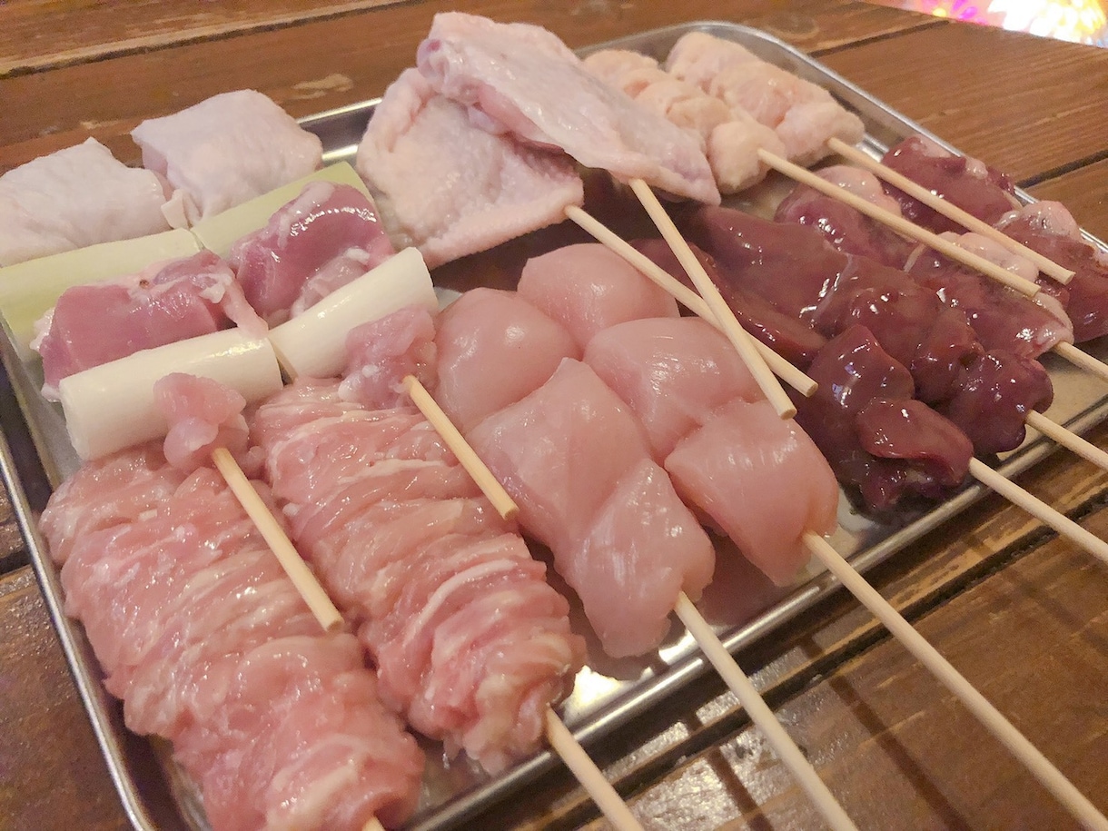 本格焼き鳥の考え方から串打ち、焼きまで教えます 焼き鳥屋歴16年の職人が基本から実践まで丁寧に教えます。 イメージ1