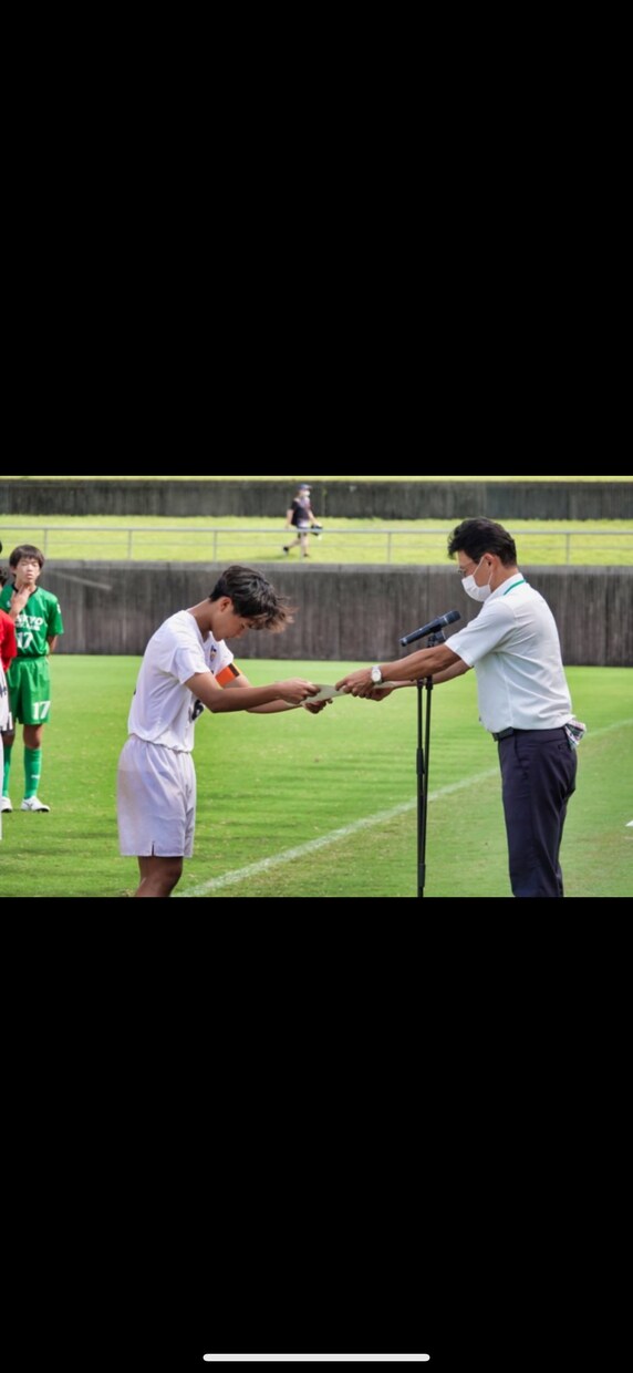 小学生中学生向けサッカースキル向上レッスンをします サッカーをする上で必要なことなど自分の経験の元教えます。 イメージ4