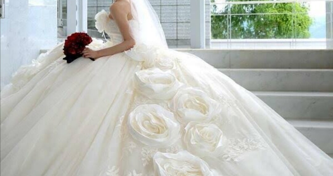 結婚式ドレスアドバイスします 元衣裳スタイリストが何度でも相談にのります イメージ1