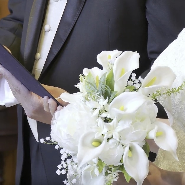 ブーケお作りします 結婚式　お祝い　イベント　オーダーブーケお作りします！ イメージ1