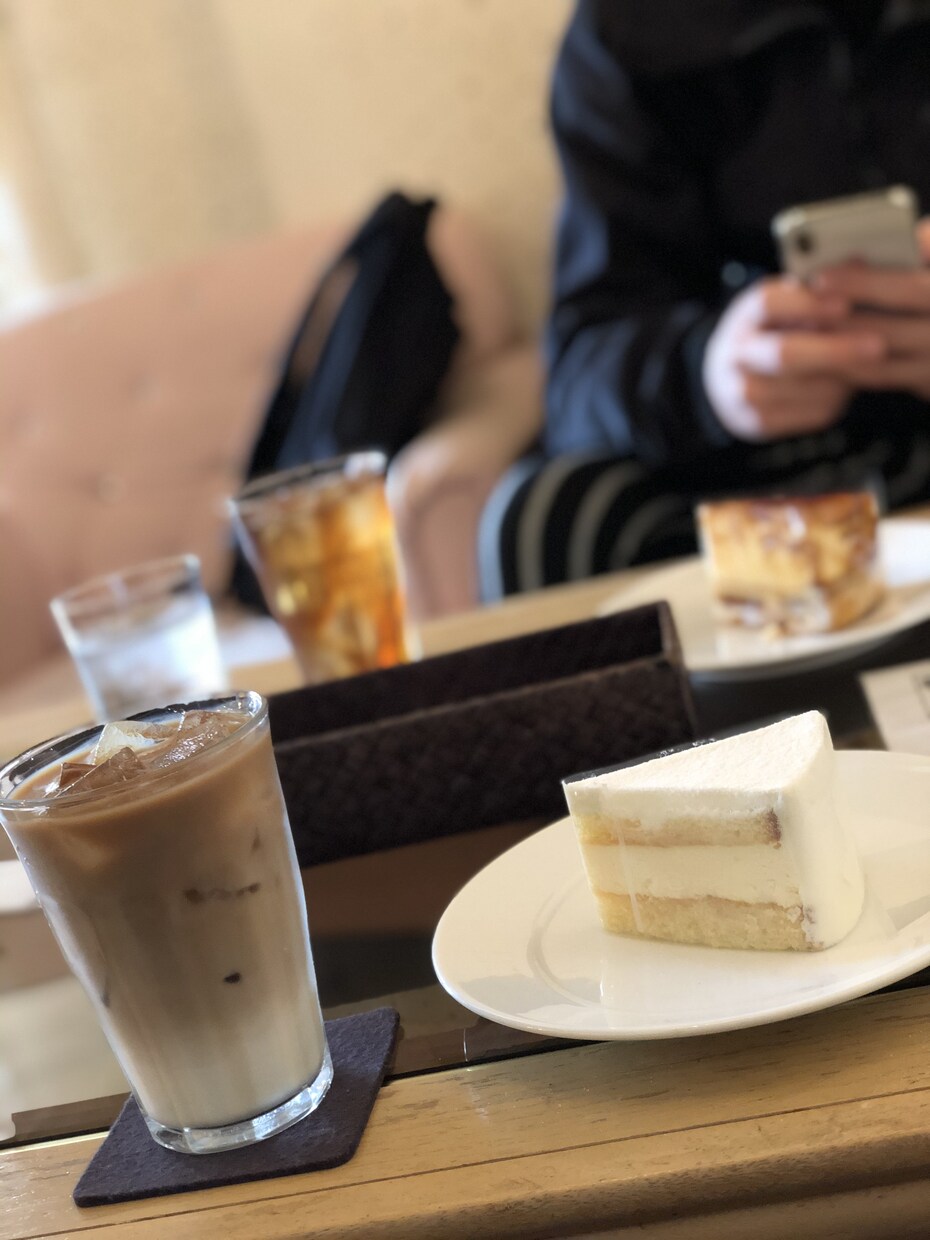 初心者、文章なんでも書きます 物書きをしてみたい気持ちが止まらない。 イメージ1
