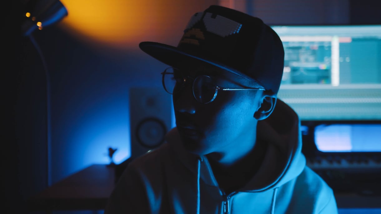作曲からマスタリングまでを担当させていただきます ビルボードチャートproducerを軸に曲を完成致します。 イメージ4