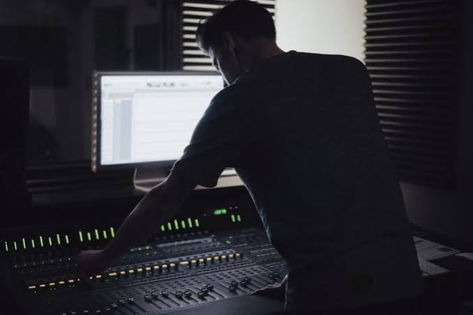 楽曲のマスタリング業務　音圧・音質を整えます 楽曲の魅力を最大限に引き出し、迫力と透明感のあるサウンドへ イメージ3