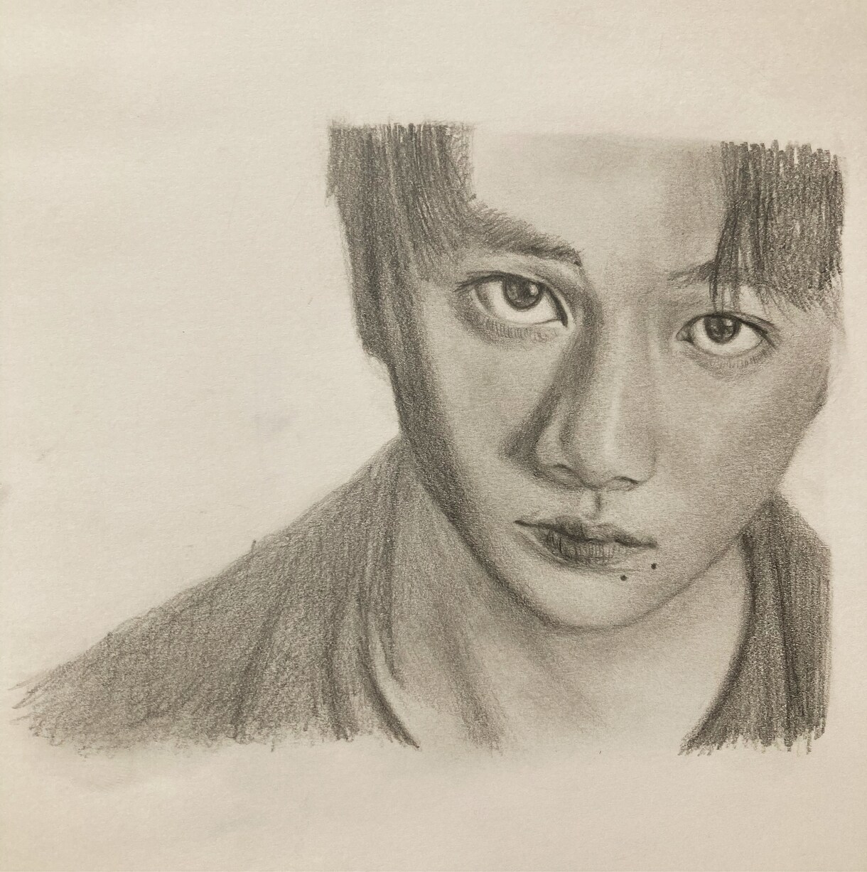 鉛筆で似顔絵描きます プレゼントやSNSのアイコンにいかがですか イメージ1
