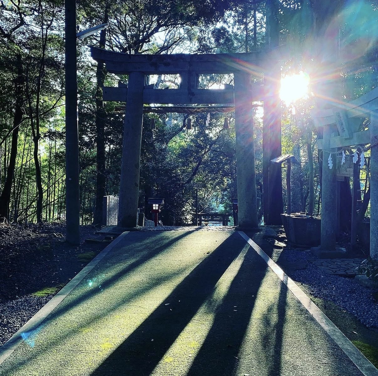モヤモヤを祓ってエネルギー浄化させていただきます 開運のコツは浄化にあり⭐︎みなさまのエネルギー補給場♡ イメージ3