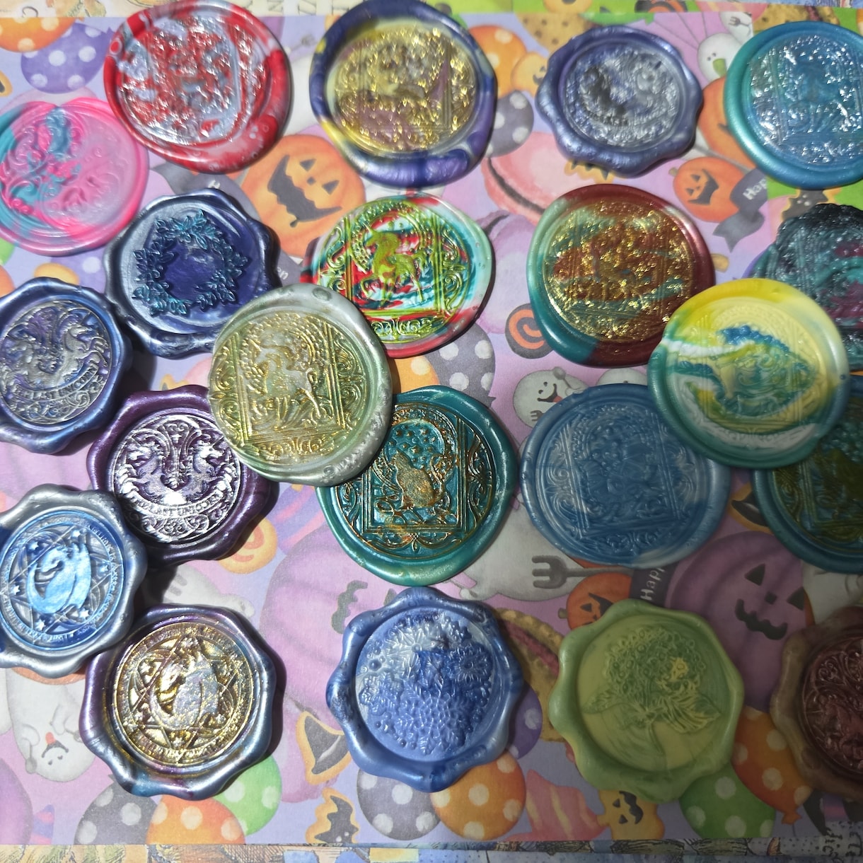 魔法・幻想マーブルのシーリングスタンプお届けします 色味の指定OK！両面テープ付きの幻想的なスタンプをお届け！ イメージ2