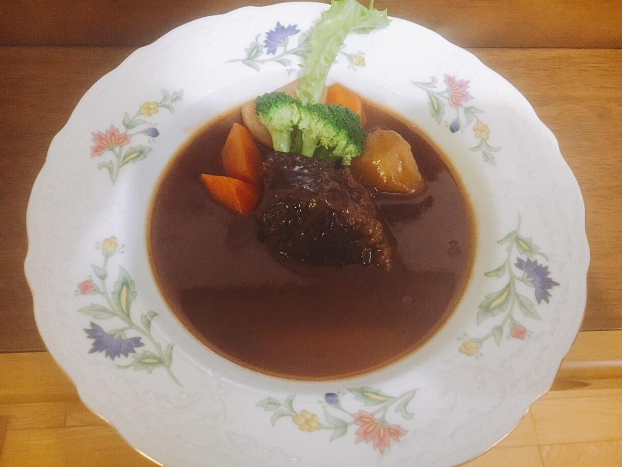 おうちでフランス料理作れます 現役フランス料理人が教える自宅で本格的なフレンチ！ イメージ1