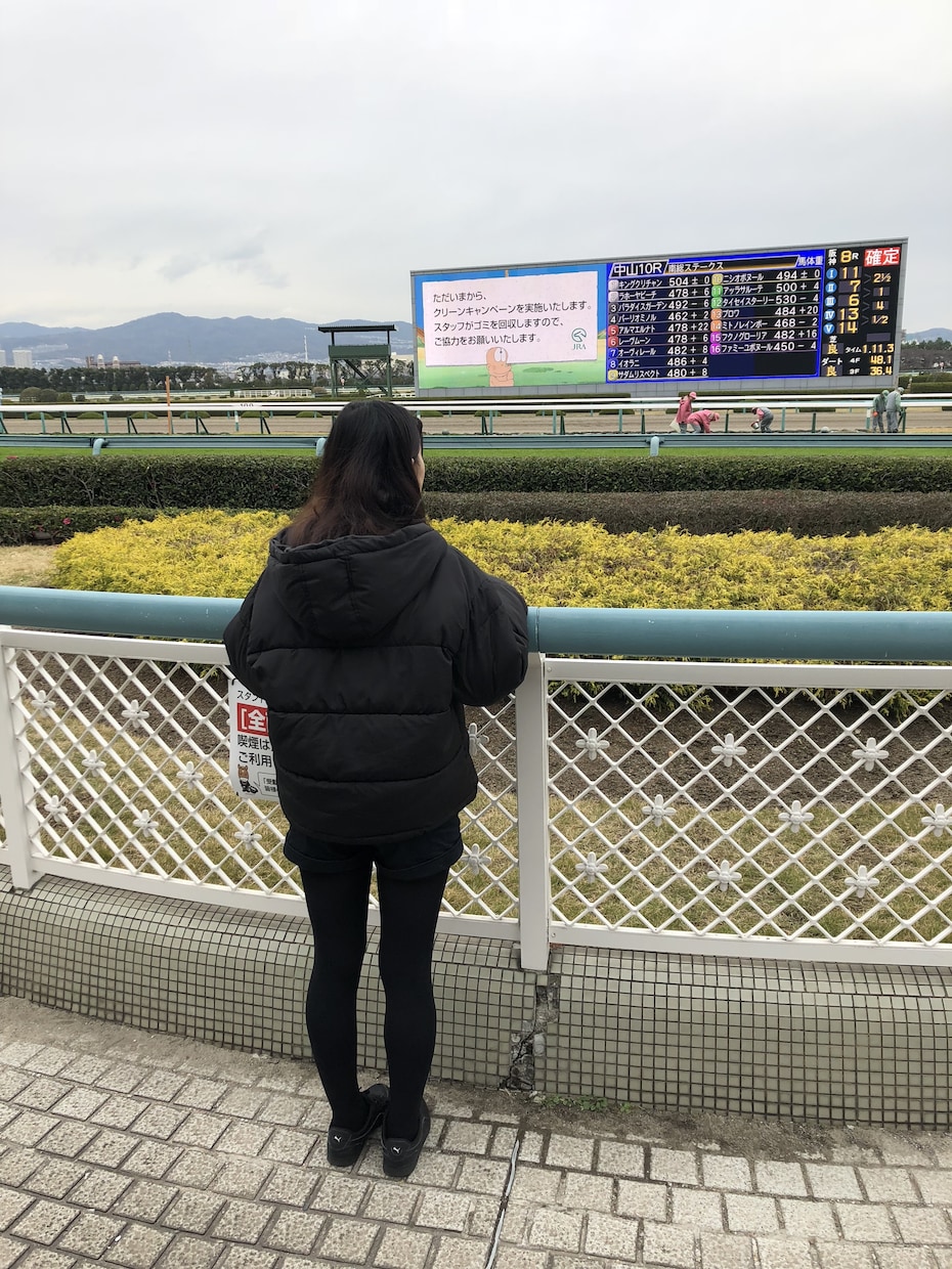 競馬女子が馬券考えちゃいます 競馬女子とかけめぐりましょーう‪^_−♡‬ イメージ1