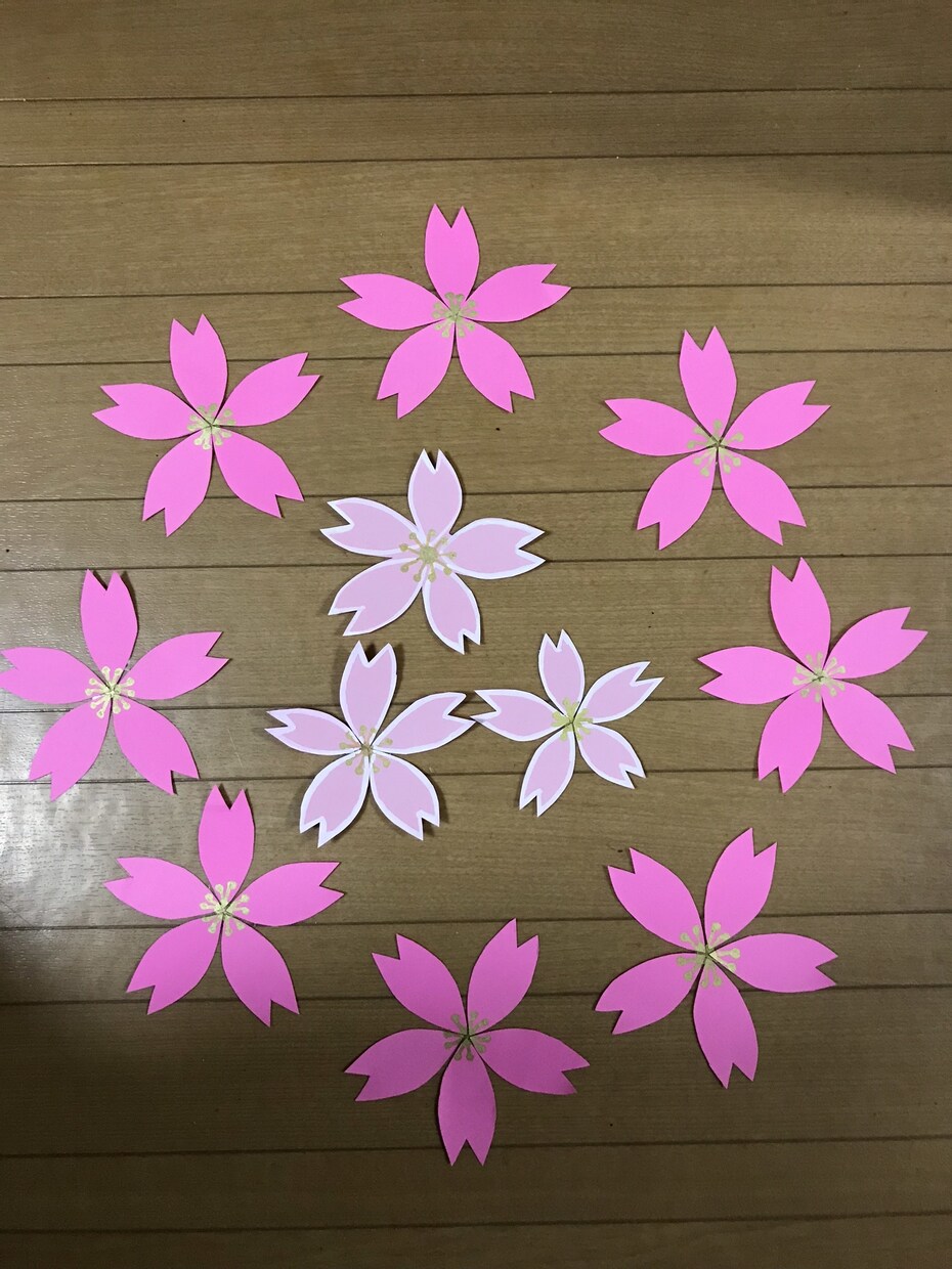お店のPOPや棚、壁を彩る手作りの紙飾り作ります コンビニパート主婦が、お客様に楽しんで頂ける紙飾りを作ります イメージ2