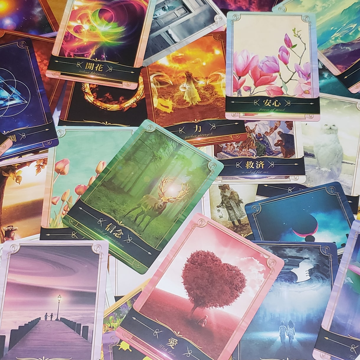 オラクルカード vivid aura BIRTH CARD oracle card初心者にも オラクルカード標準サイズ127×88 [mm] オラクルカード オラクルカード vivid aura BIRTH CARD oracle card