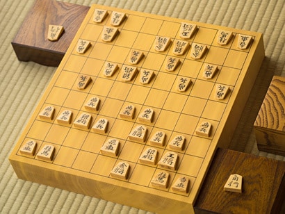 元奨励会員、全国大会準優勝経験者が棋譜添削します 内容の濃い棋譜添削で将棋の上達をサポート。 イメージ1