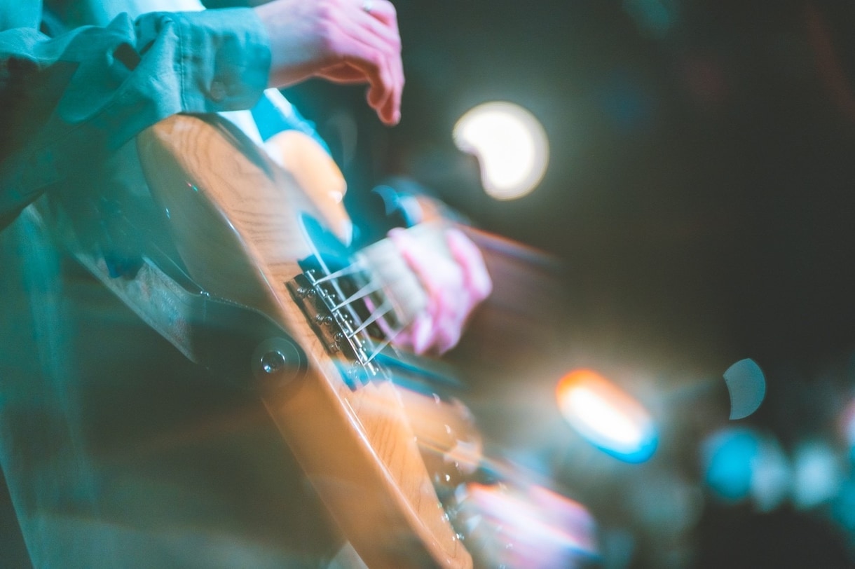 楽曲にベースの音入れをさせていただきます 『人が弾いているベース』を必要とする方へ！ イメージ1