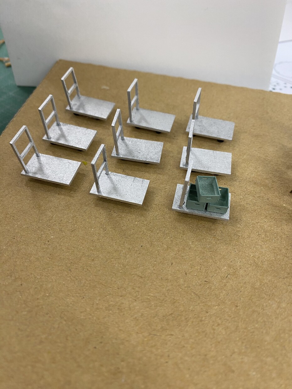 理想の模型をお作りします 主に小さい家具の模型をお作りします。 イメージ4