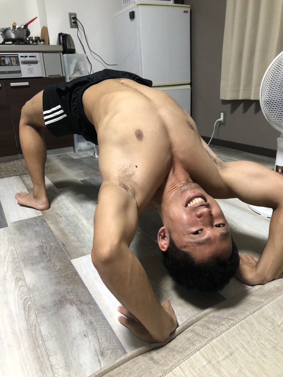 年間1800人指導プロのパーソナルトレーニングます 自宅でカラダを動かしたいけど何をしていいかわからない方向け イメージ2