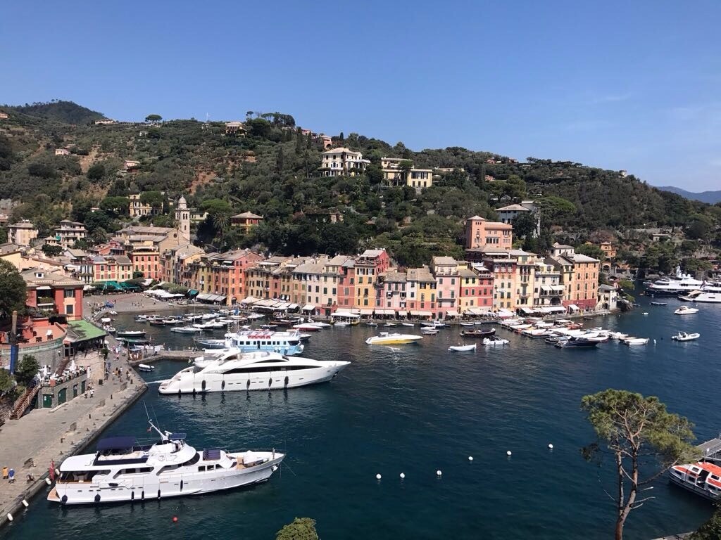イタリア語通訳いたします イタリア旅行中のショッピングやトラブルなどの会話のお手伝い イメージ1