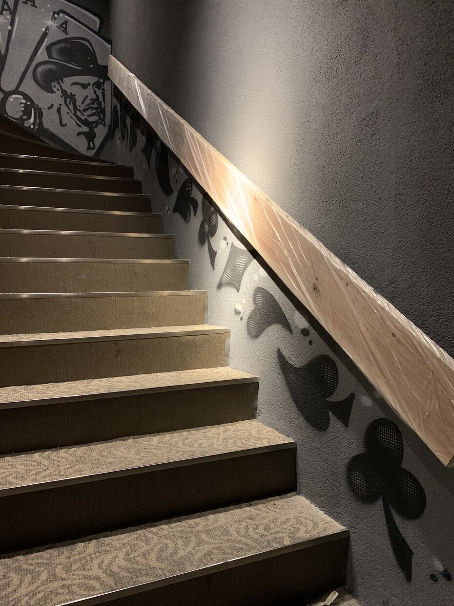 20年の実績｜巨大壁画や店舗看板を制作します 足場を使った大型壁画にも対応。店舗からイベントまで圧巻の表現 イメージ8
