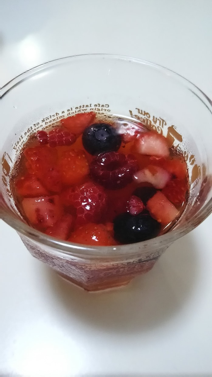 離乳食や酵素食、野菜の冷凍食材使用法を提供できます 幼児食、酵素ジュースの作り方や料理方法などを提供しています。 イメージ9