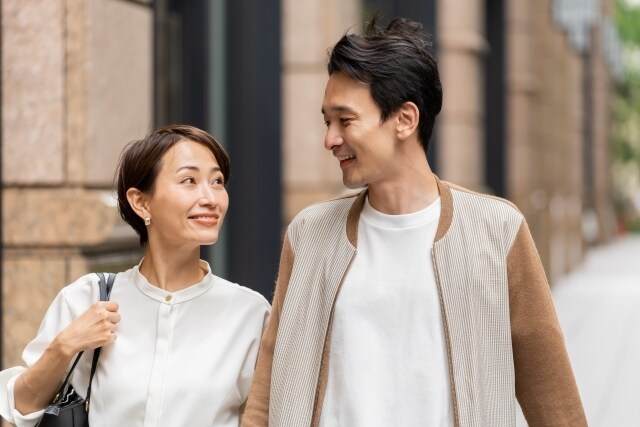 年下彼との愛を深めるための明るい未来を照らします 年上の私をどう思っているか不安！カードからのお告げをお届け♡ イメージ6