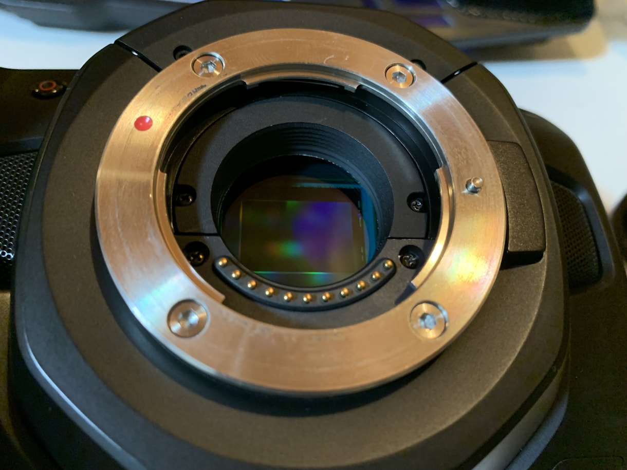 BMPCC 4K/6KのIRフィルター交換できます レンズ表面のコーティング剥がれに！(部品/工賃/返送費込み) イメージ5