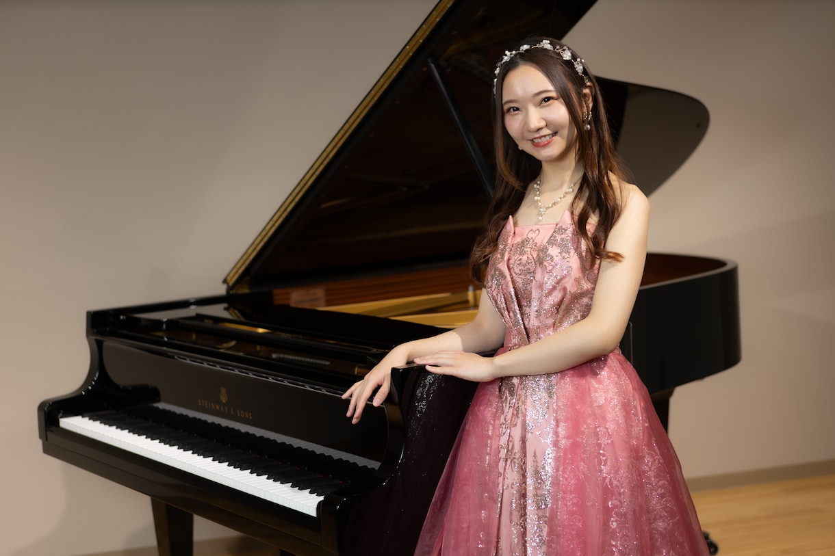 挙式でのピアノ・オルガンの生演奏を承ります 300件以上の挙式実績のピアニストが、大切な日を支えます。 イメージ1