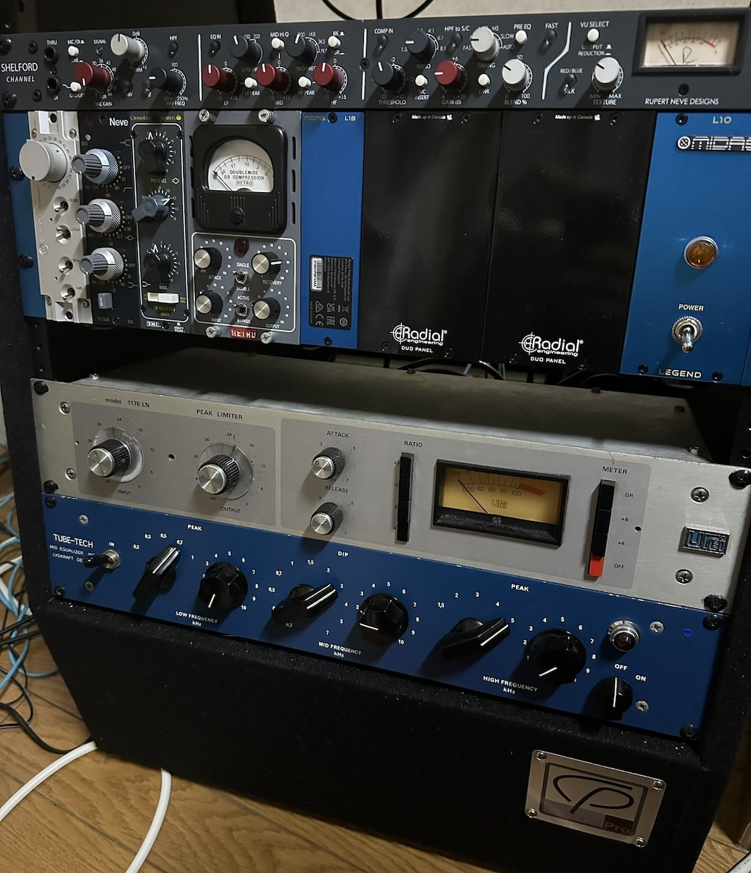 250万円超のアナログ実機で本格MIXします Neve・1176・真空管EQ。厚みと艶を貴方の曲に イメージ1