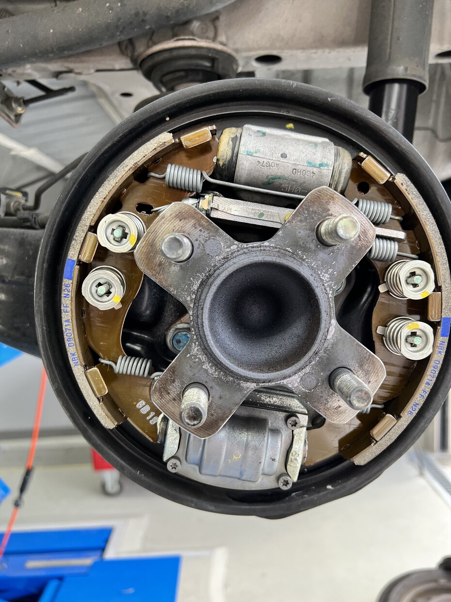 現役整備士が車検見積りを診断します 不要な整備や優先順位を分かりやすく解説します。 イメージ1