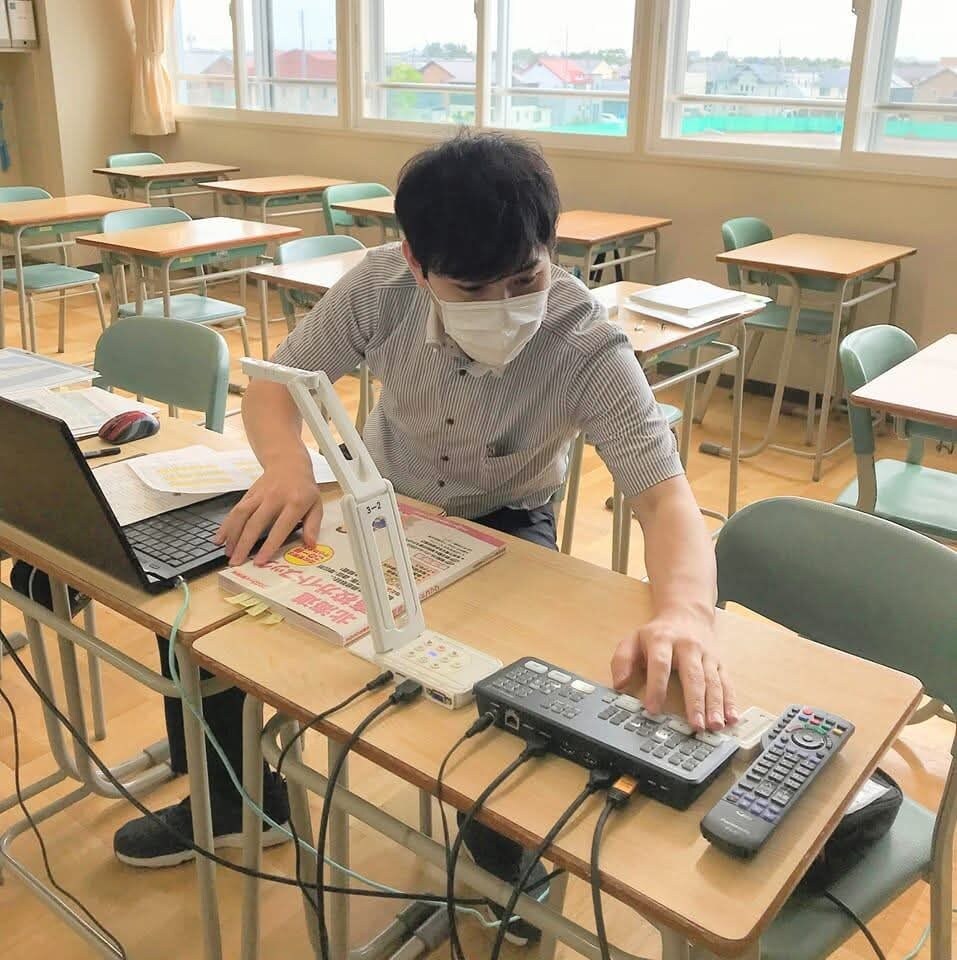 学校には言えない悩みや疑問に"元教員"が答えます 学校への疑問、中高生の育児方法、知りたくありませんか? イメージ1
