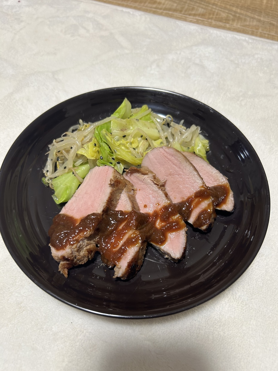 知らない誰かなら話せる を受け入れます 配信歴、調理師免許、過去に美大受験は経験しました イメージ1