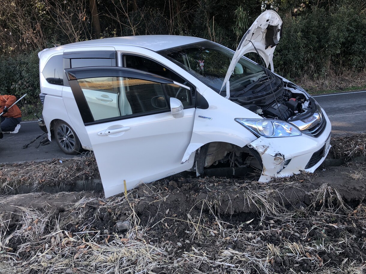 車が故障した時や事故した時などの賢い選択教えます 路上でトラブルの可能性は運転してる限り0ではないです！ イメージ1