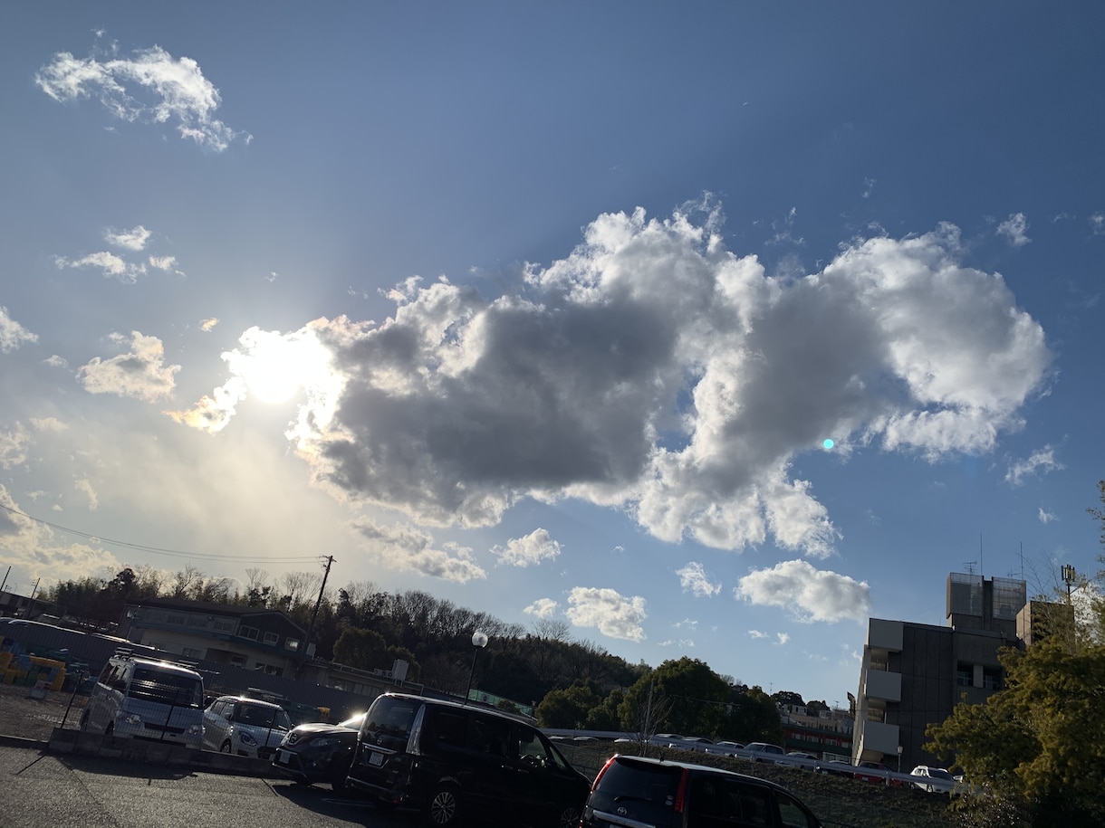 空の綺麗な写真の撮るコツ、教えます スマホで誰でも簡単に、綺麗な空の写真が取れるようになります イメージ2