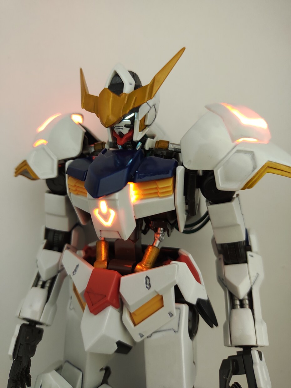 ガンダムバルバトスを電飾塗装完成品にします プラモデルの電飾・塗装仕上げ　(ガンダム、ゾイド等) イメージ3