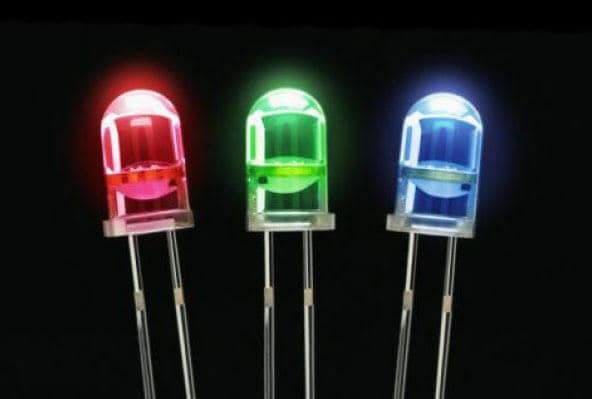 LEDやモーターの制御プログラムを作成致します LEDを光らせてみたい、モーターを回してみたい方へ イメージ2