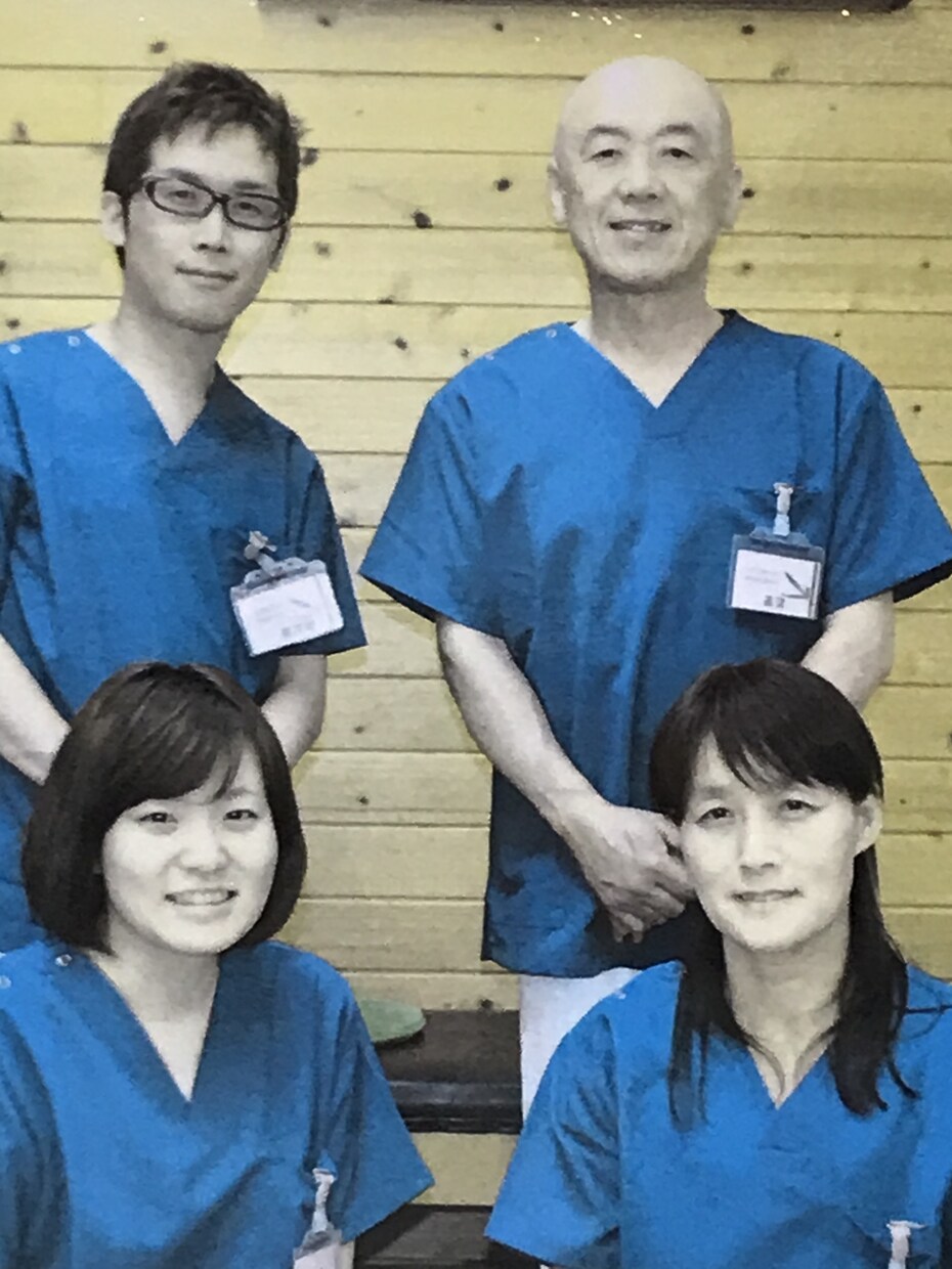 ご家庭でやりっこする『簡単整体』適切にお教えします 家族が危ない！家族による家族【歯茎が腫れ易い体質】専門整体術 イメージ1