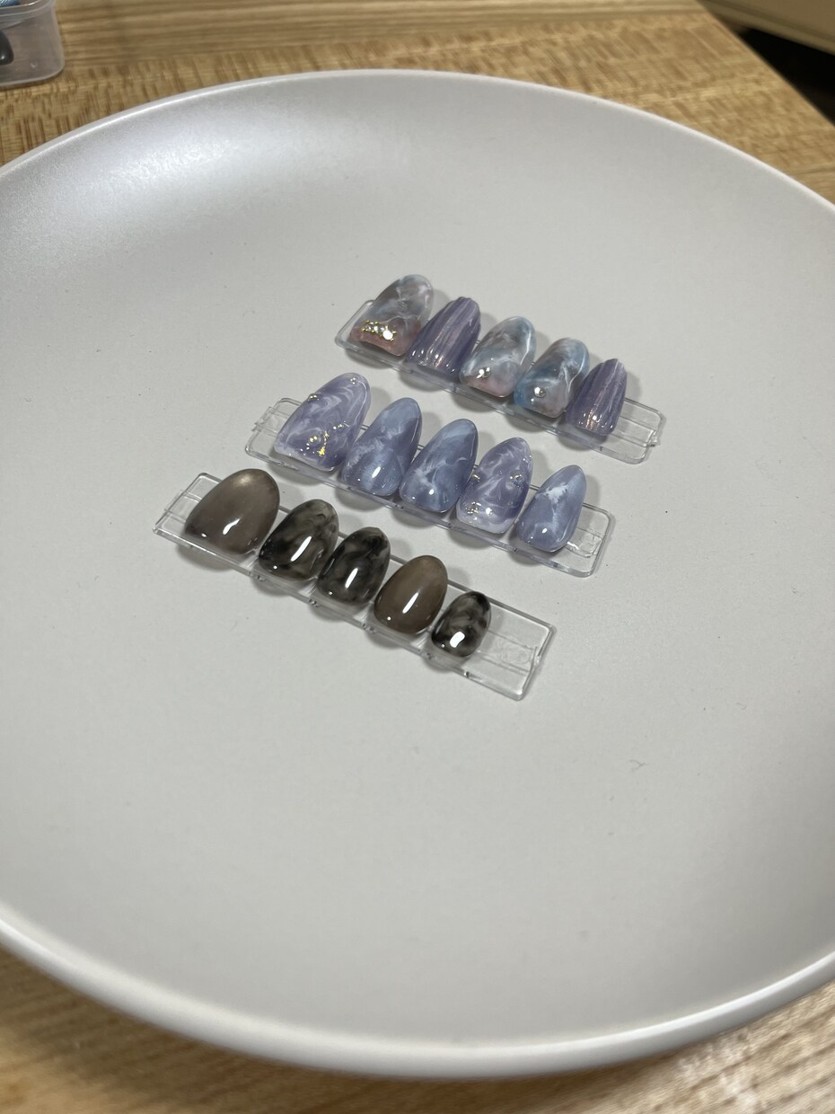 毎日を彩るネイルチップを作ります ネイリストが丁寧にお作りします！ イメージ3