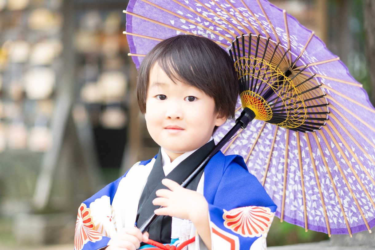 七五三、お宮参りに熟練したカメラマンですます 七五三、お宮参りに熟練したカメラマンです イメージ4