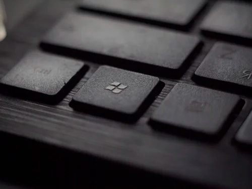 バッチファイルで過去のファイルを自動で削除します 保存期間を過ぎた大量のフォルダーとファイルを自動削除します イメージ1