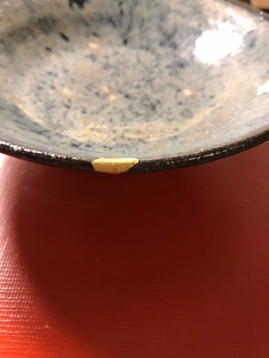 欠けた、割れた器は治せます どうしても捨てられないから治したい気持ち、とってもわかります イメージ7