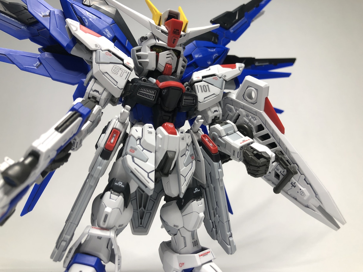 プラモデル、ドールハウス等の製作代行いたします 素組からエアブラシ塗装までご相談ください。 イメージ5