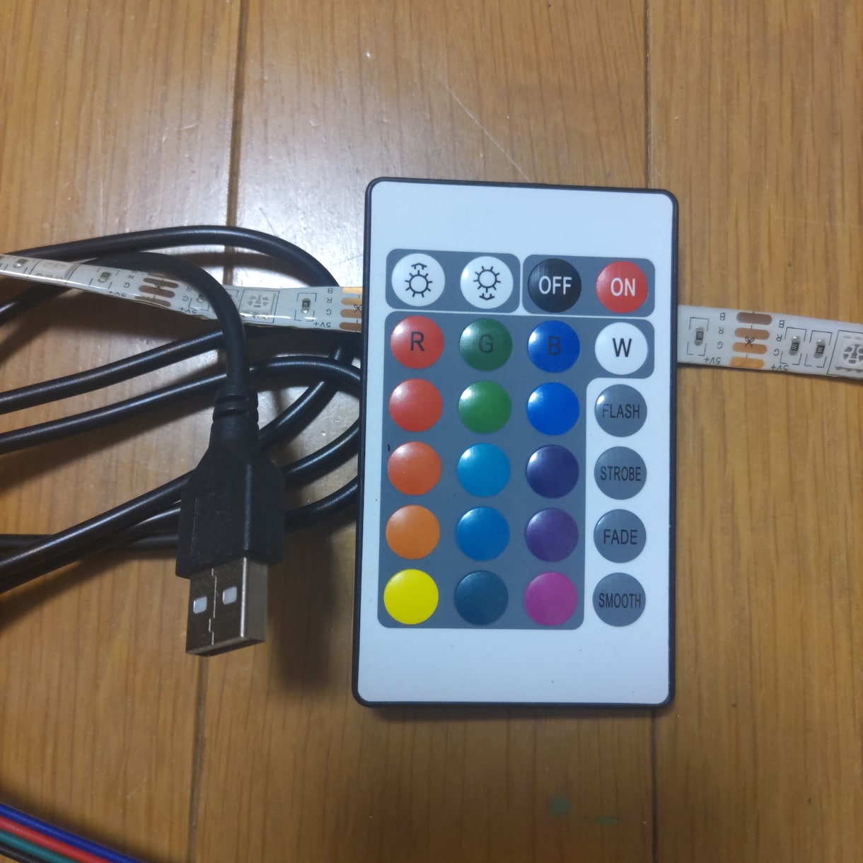 LEDで文字等が光るアクリルブロック作ります 光るアクリルブロック オリジナルカラーLEDブロック イメージ4