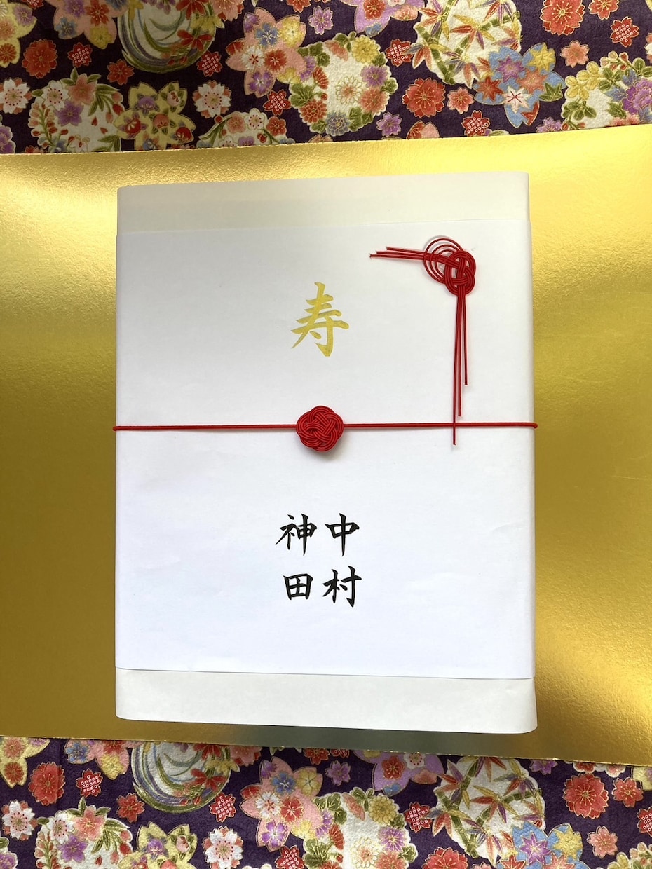 絹水引で、のし飾りを作成します 印刷では出せない華やかさ、上品さ。気持ちがより伝わります♡ イメージ4