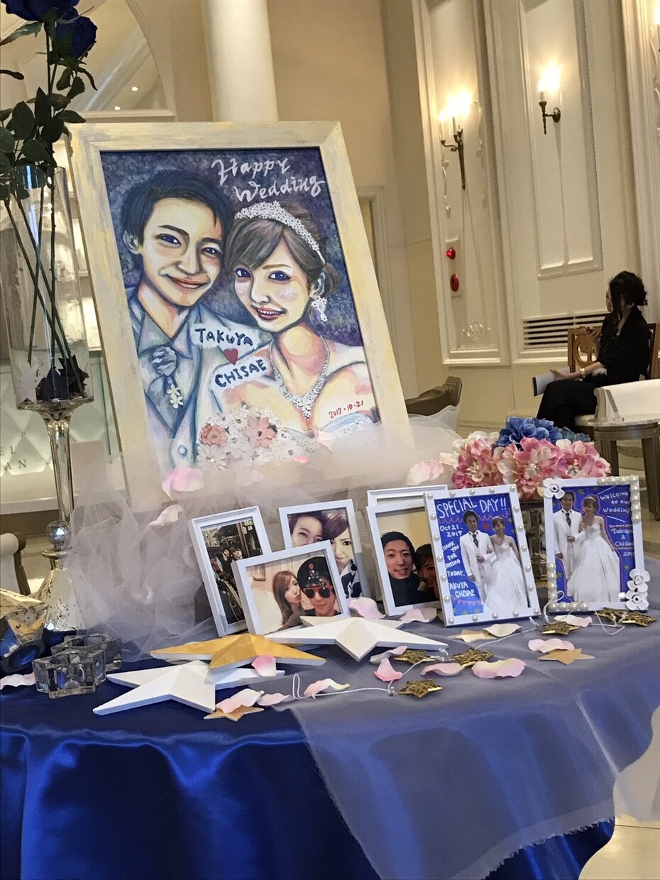 結婚式のテーマにあったお二人の似顔絵を描きます ウェルカムボードや両親への記念品にピッタリの似顔絵を描きます イメージ3