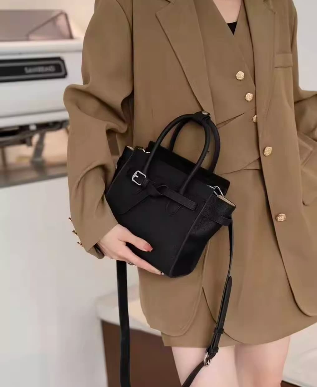 1万円でトータルプロデュース致します 全身コーディネートは勿論！髪型迄アドバイスさせて頂きます！ イメージ8