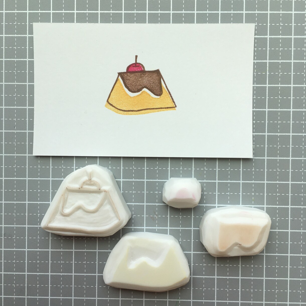 お子さんの作品を消しゴムはんこにします 思い出の絵や文字をハンコにして残しましょう♪ イメージ7